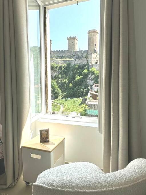 شقة Cocoon 52 M2 New, Beautiful View Castle And Mountain فوا المظهر الخارجي الصورة